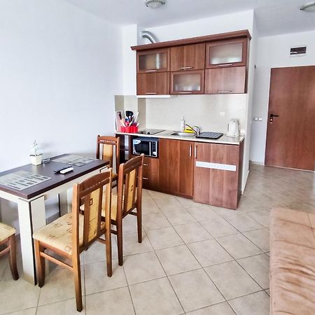 Apartament Studio Comfort Primorsko Mm Complex Exterior foto